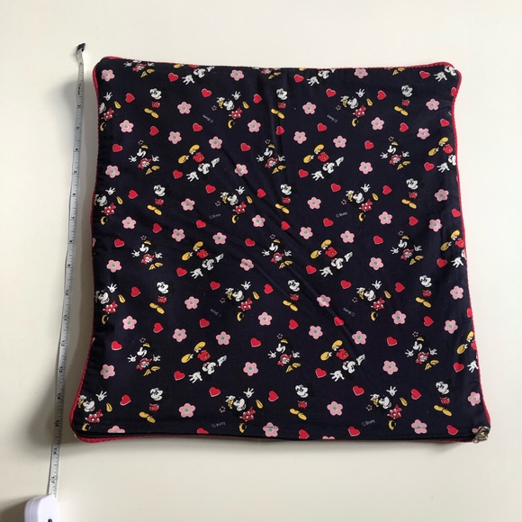 SET of 2 Cushion Covers - Mickey Mouse - Picture 8 of 11